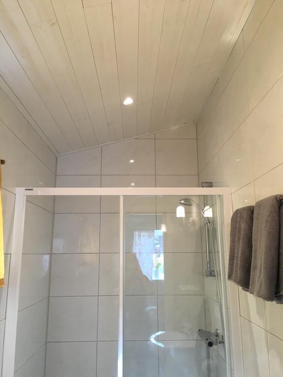 Vivans Bed And Self Catering クリスチャンスタード エクステリア 写真